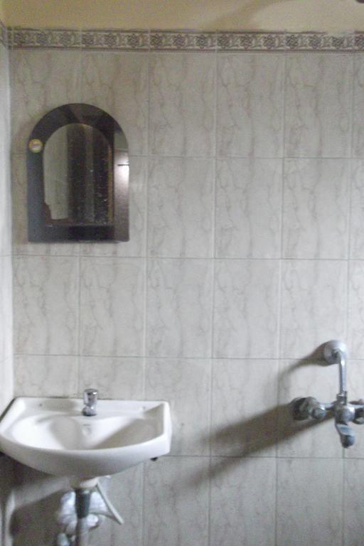 Megacity Inn Kalküta Dış mekan fotoğraf